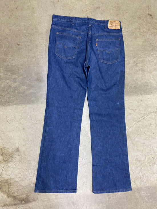 Load image into Gallery viewer, VTG Levi&amp;#39;s Orange Tab Boot Cut Dark Wash Jeans Sz 38x32
