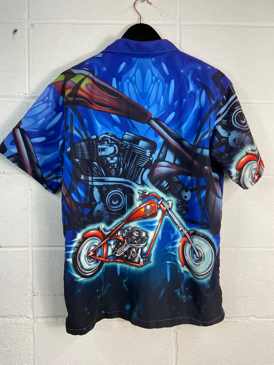 Load image into Gallery viewer, VTG Motorcycle Button Up Shirt Sz Med
