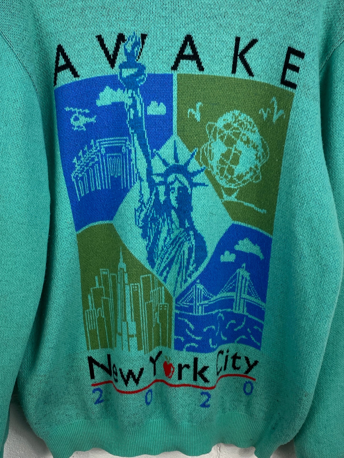 Awake Statue Of Liberty Sweater Sz XL/XXL