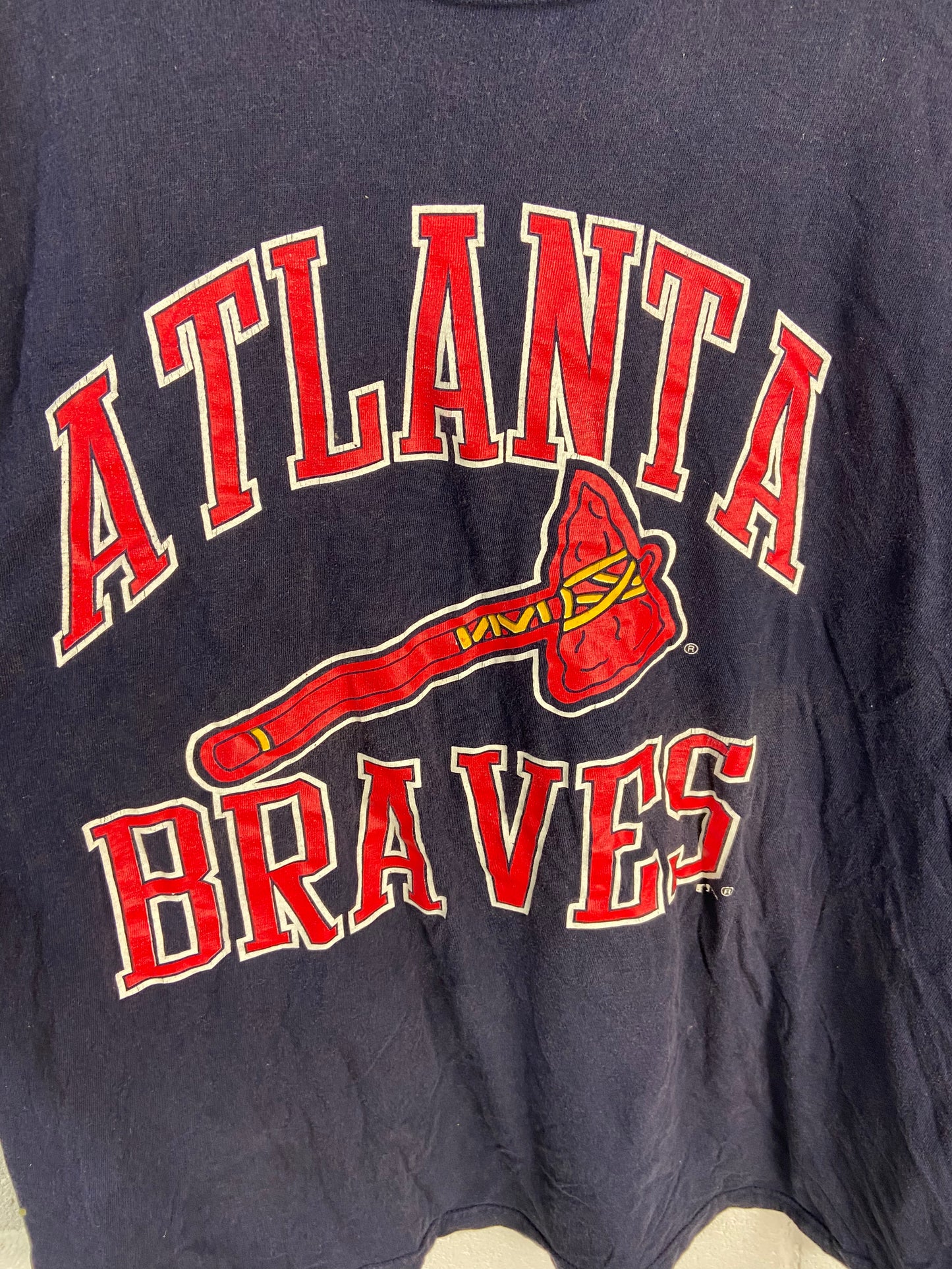 Load image into Gallery viewer, Vtg Atlanta Braves Spellout Tee Sz XL

