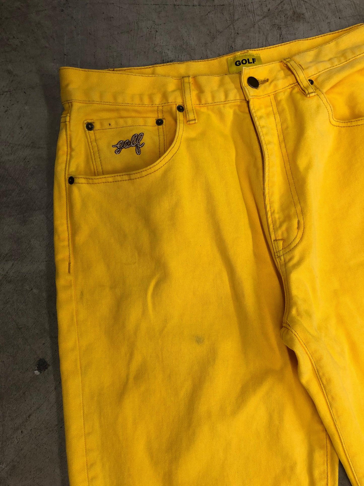 Load image into Gallery viewer, PreOwned Golf le Fleur Yellow Jeans Sz 36
