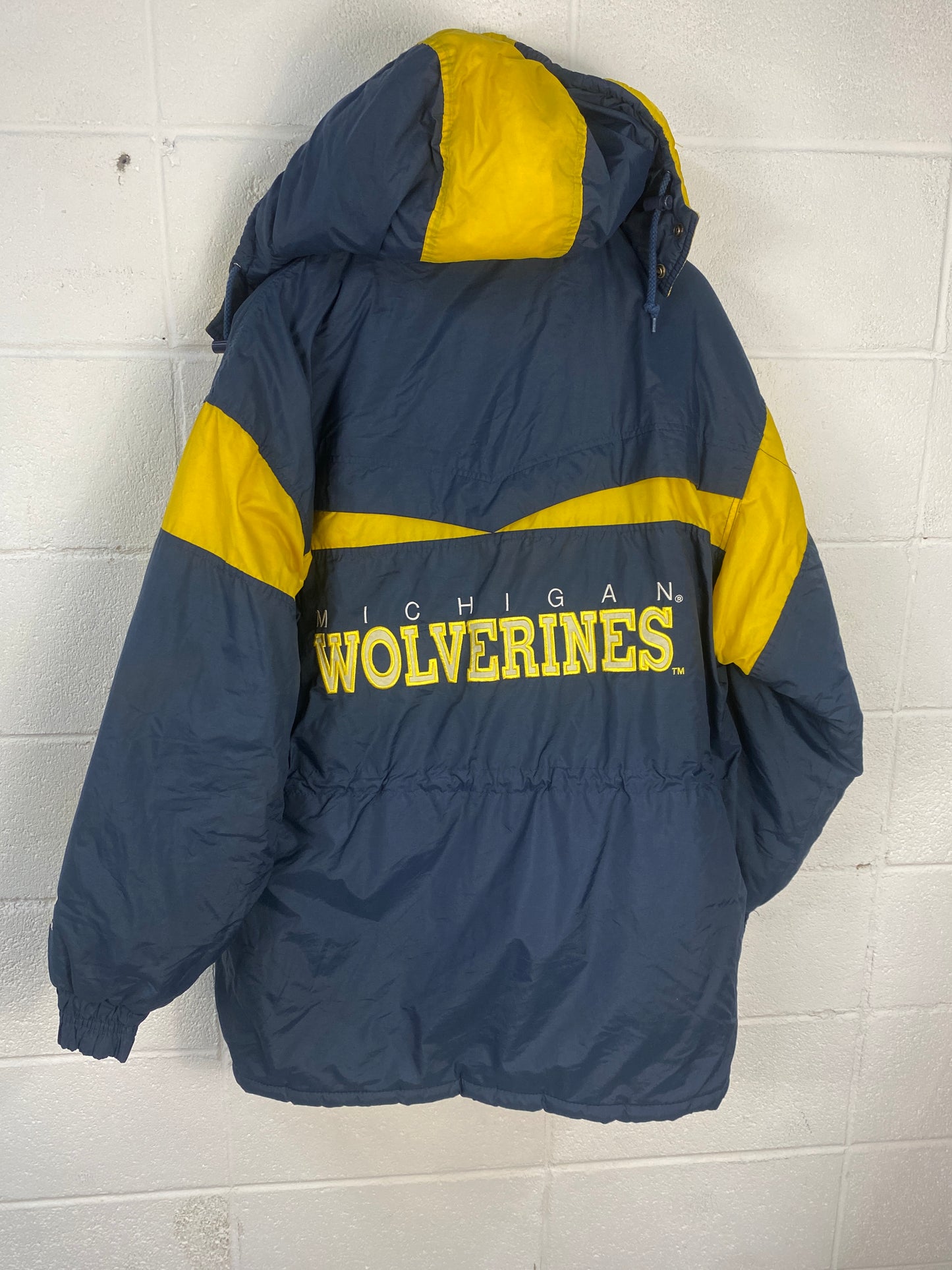 VTG Michigan Wolverines Logo Athletic Long Puffer Jacket Sz XL