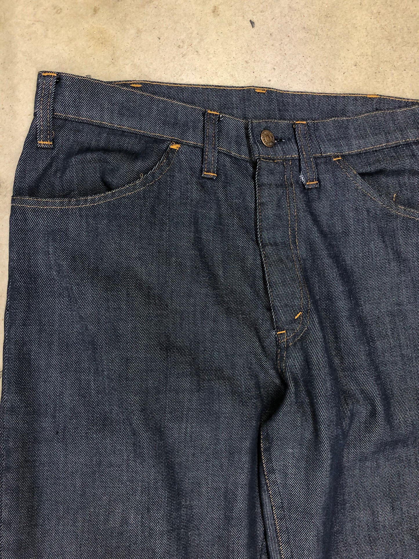 VTG Levi's 70's Big E Dark Wash Flare Cutoff Trousers Sz 32x28