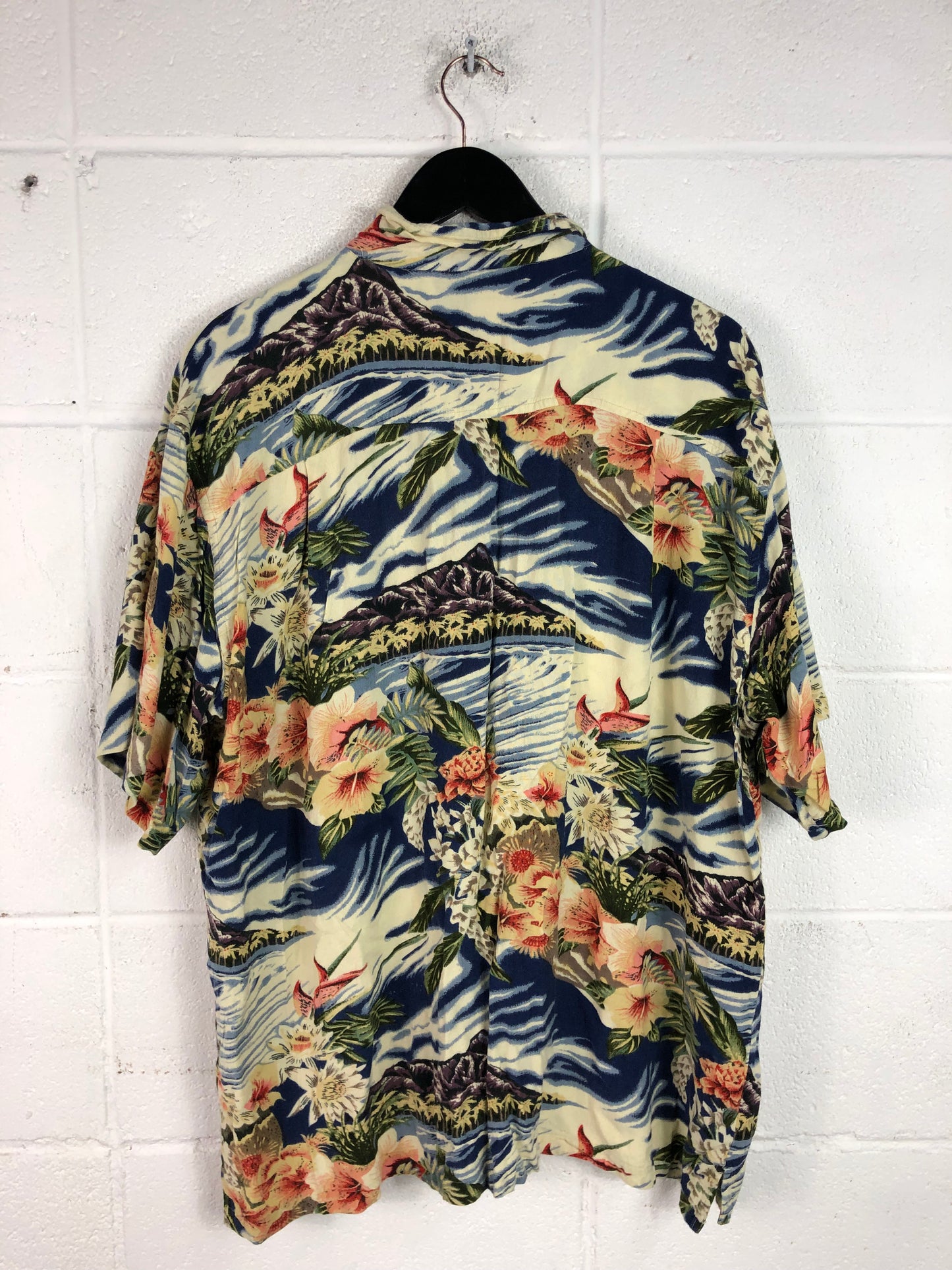 VTG Laguna Multicolor Flower Hawaiian Shirt Sz XL/2XL