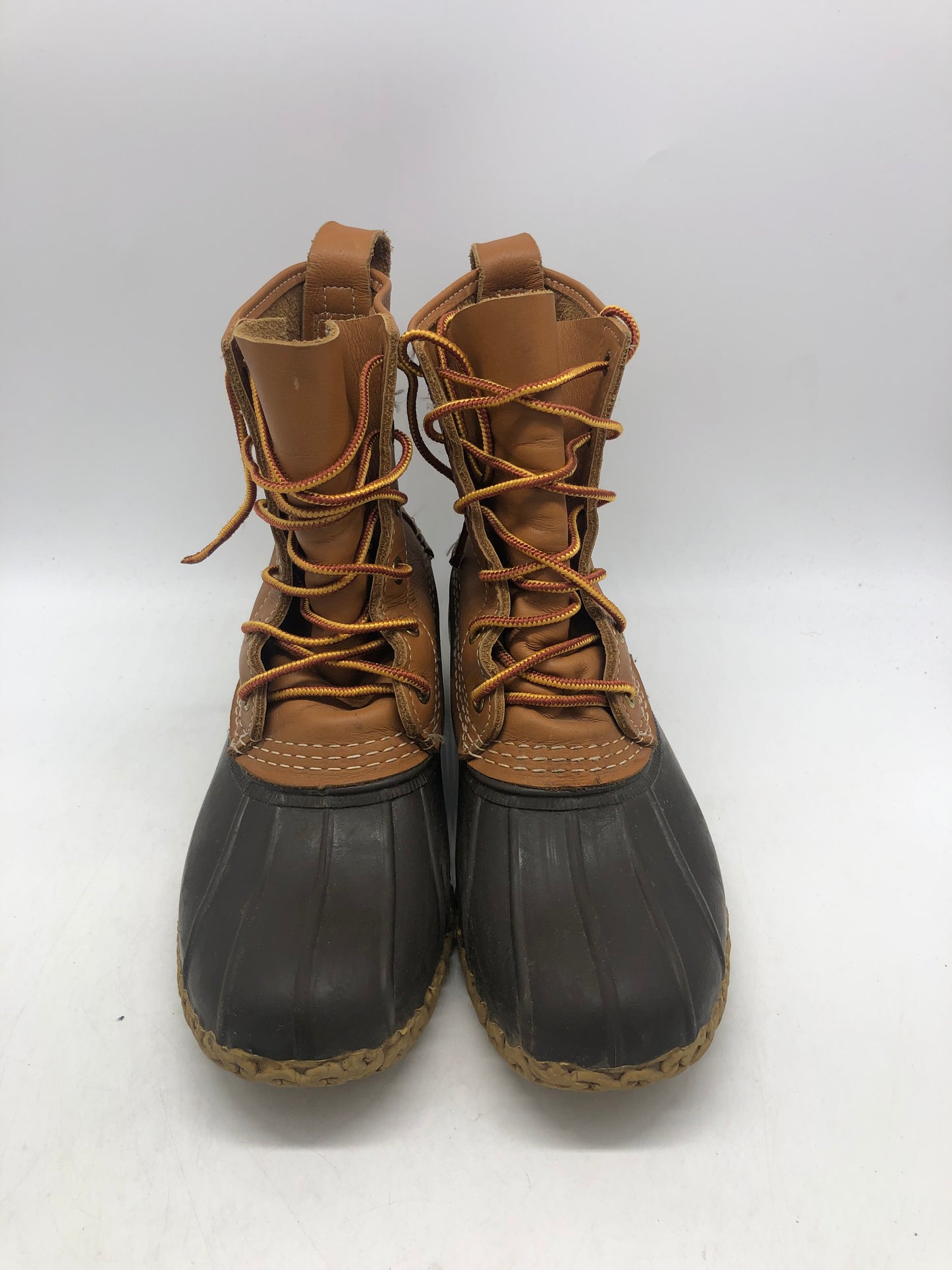 Load image into Gallery viewer, Preowned LL Bean Bean Duck Boots Sz 7W
