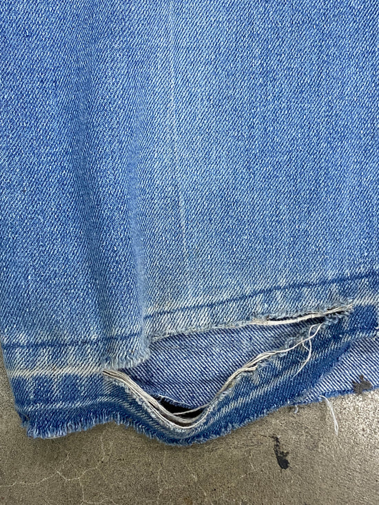 Load image into Gallery viewer, VTG Levis Jeans Sz 36x28
