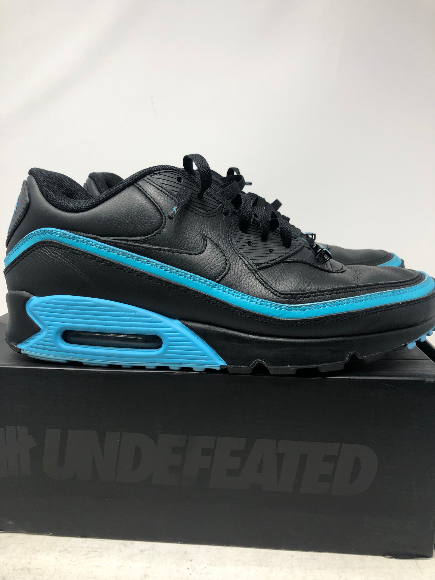 Preowned Nike Air Max 90 x Undefeated Blue Fury Sz 13