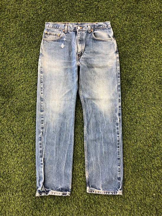 Load image into Gallery viewer, VTG Levi&amp;#39;s 505 Blue Jeans Sz 34x32
