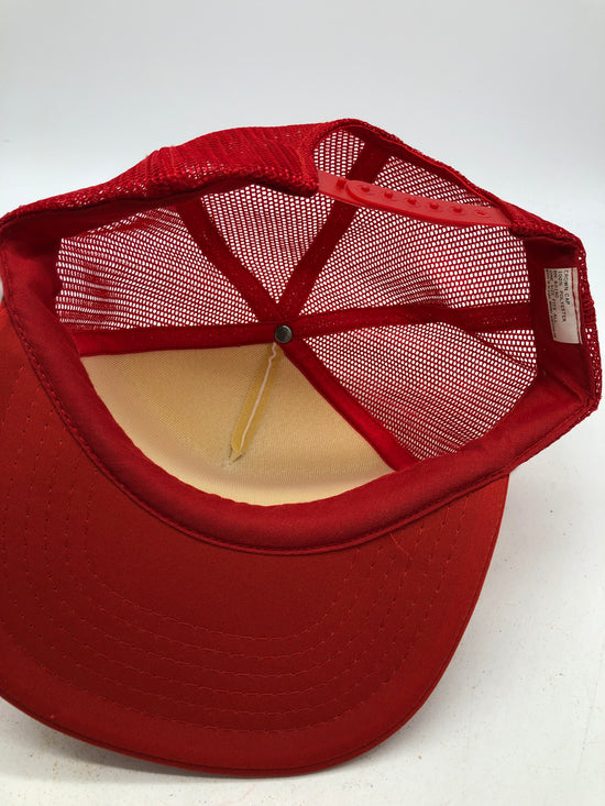 Load image into Gallery viewer, VTG Can&amp;#39;t Run With The Big Dogs Trucker Hat
