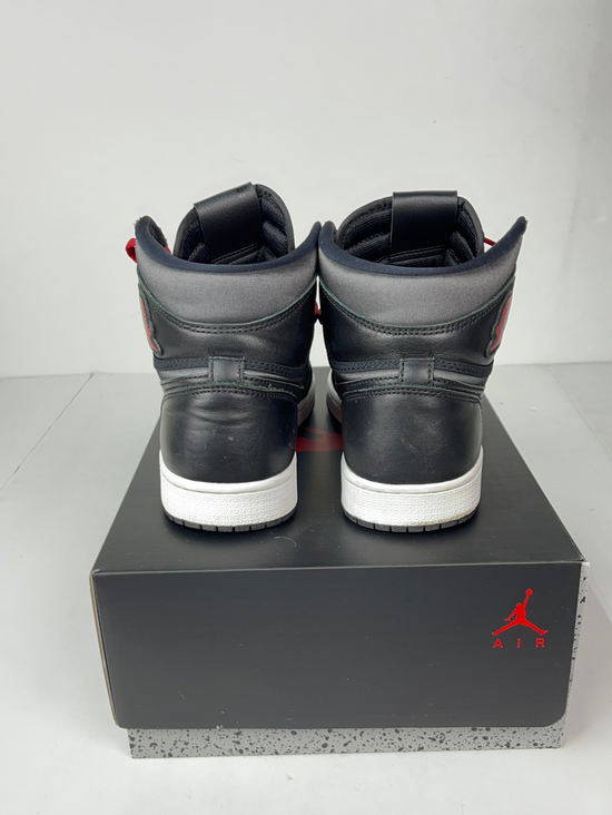 Used Air Jordan 1 Retro High OG 'Black Gym Red' Sz 8.5