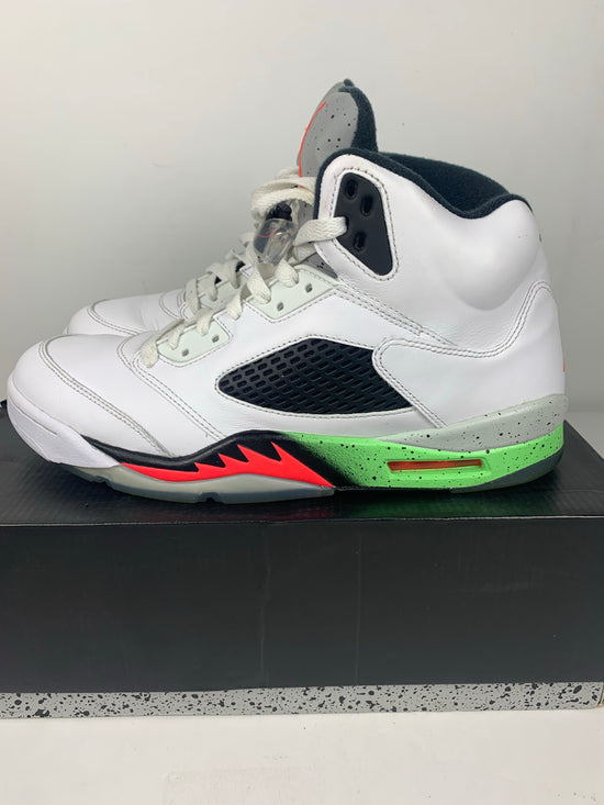 Load image into Gallery viewer, Preowned Air Jordan 5 Retro &amp;#39;Pro Stars&amp;#39; Sz 10
