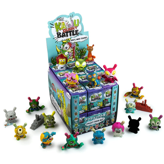 Load image into Gallery viewer, Kaiju Dunny Battle 3&amp;quot; Mini Figures by Kidrobot x Clutter
